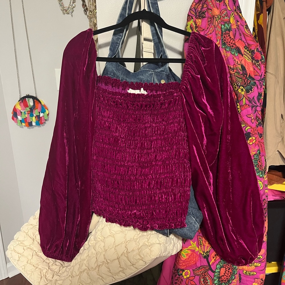 Anthro velvet beautiful shirt xl